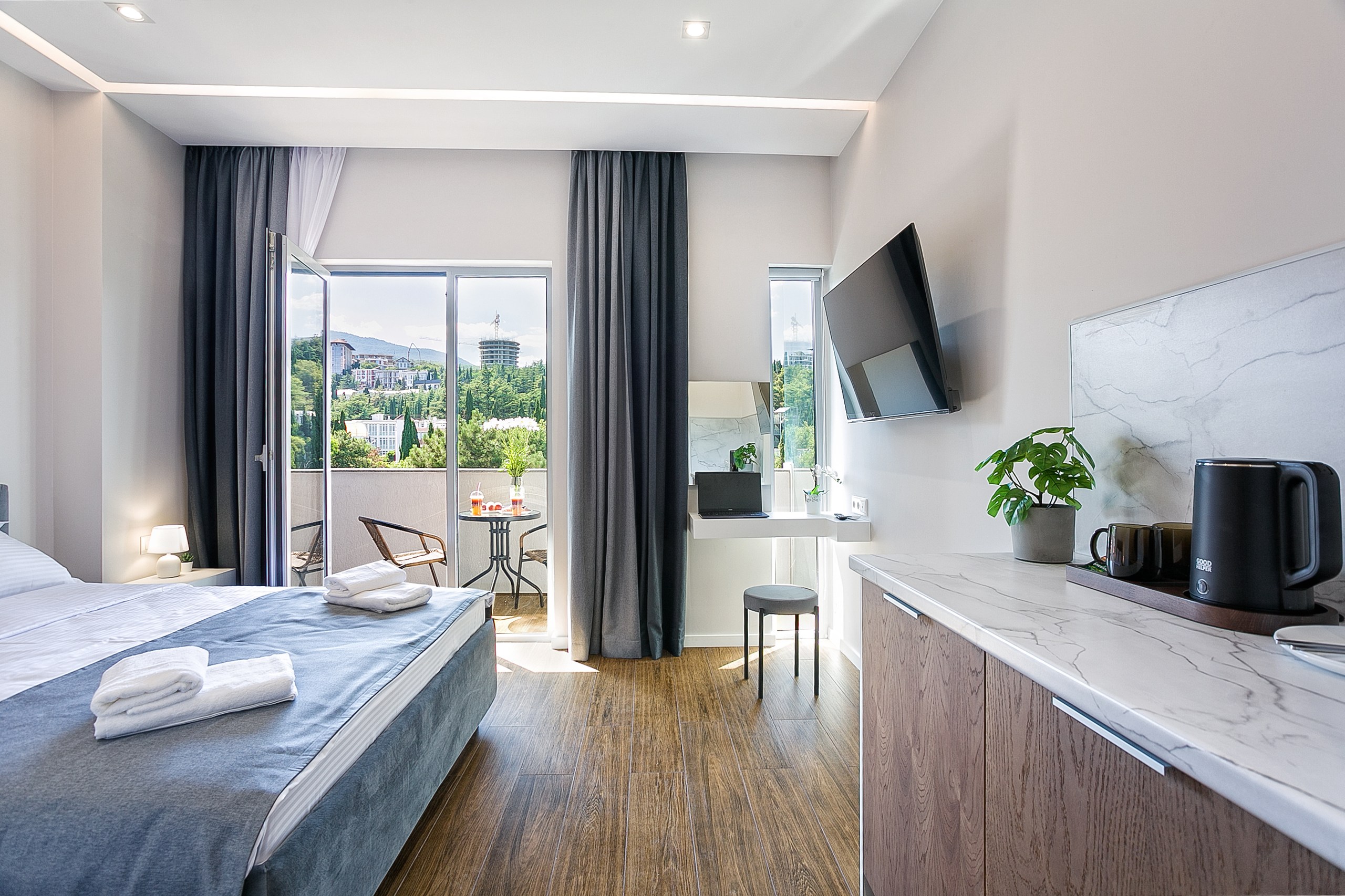 Алушта, Профессорский уголок, студия, 30 м², с террасой/балконом